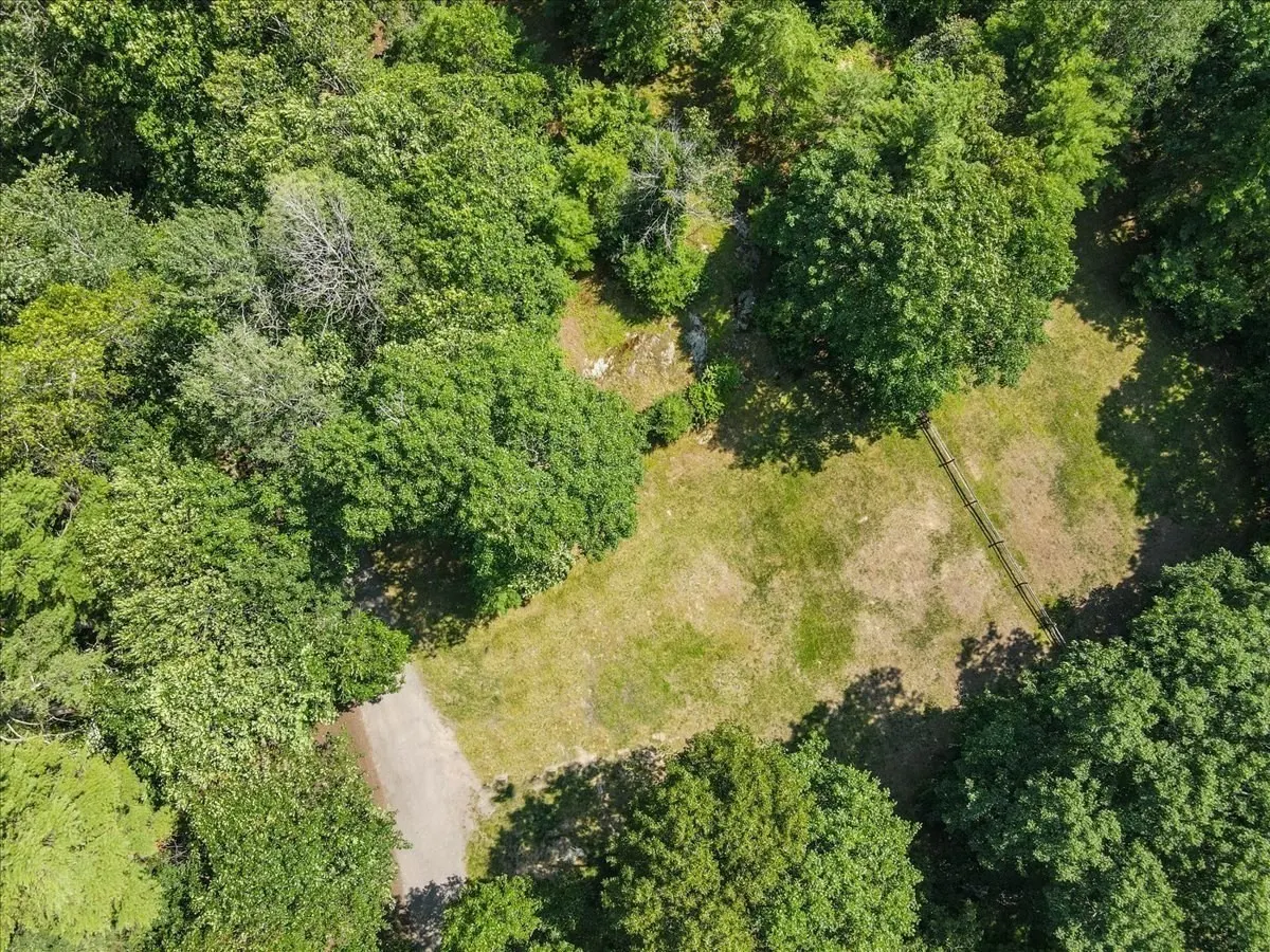 3 Shining Valley Cir, Medfield