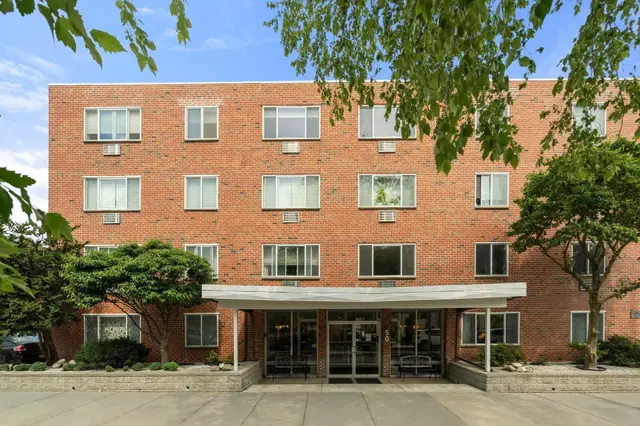 50 Green Street #401