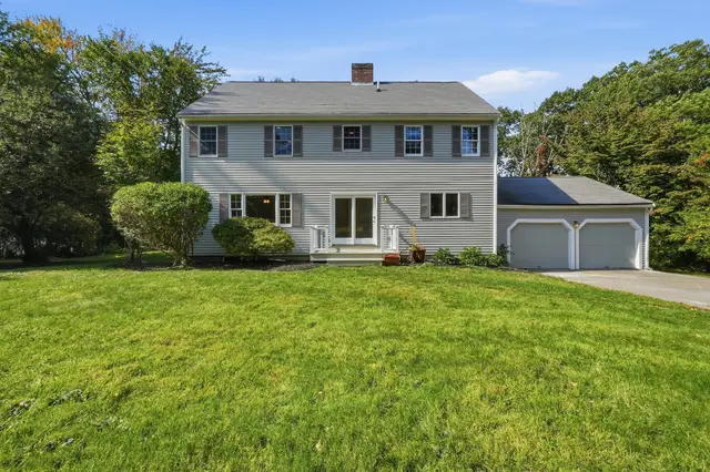 89 Brush Hill Rd