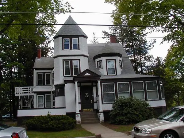 49 Dean Avenue #2