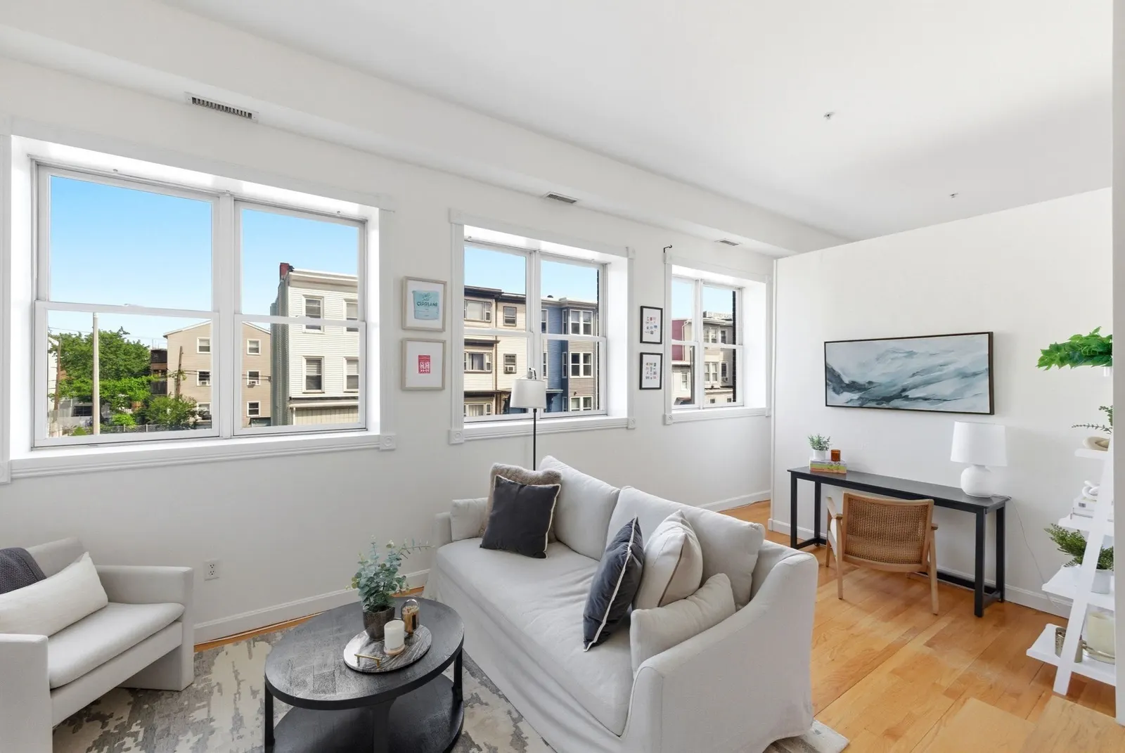 156 Chelsea Street #201, Boston
