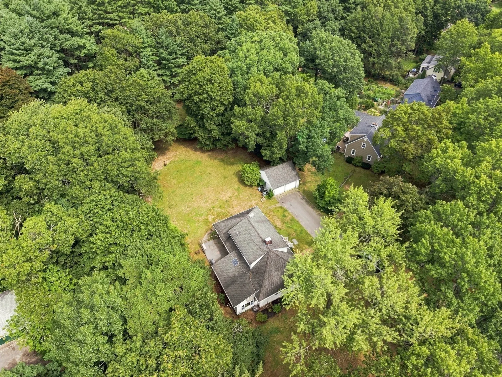 10 Pilgrim Way, Walpole