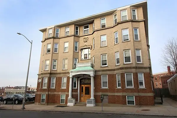 257 Washington St #16