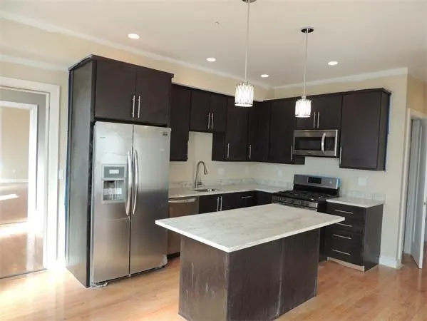 65 Willow Court #3, Boston