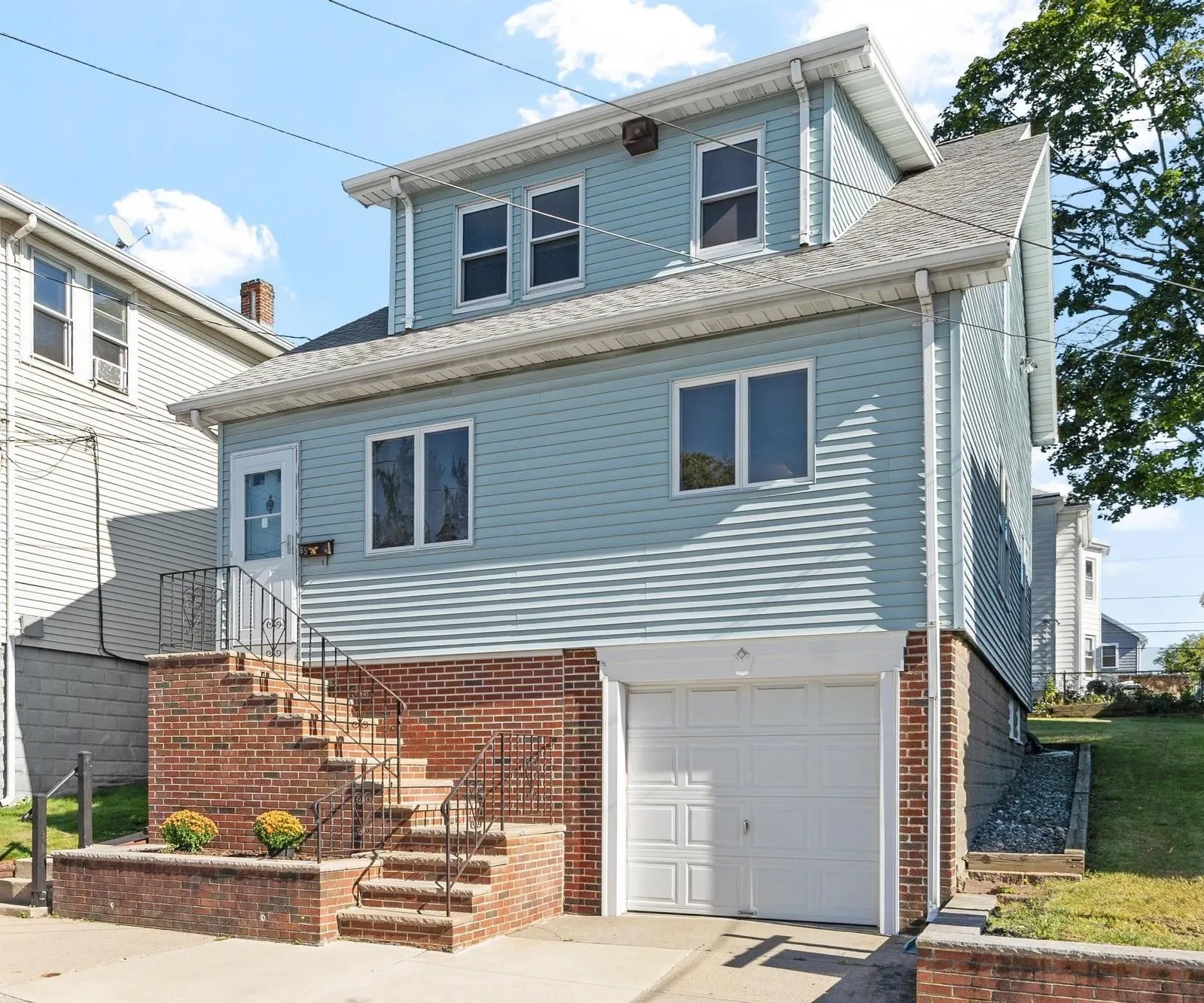 65 Albion Street, Everett