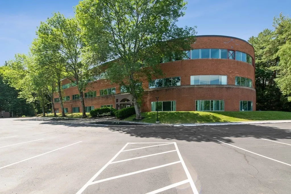 110 Hartwell Avenue, Lexington
