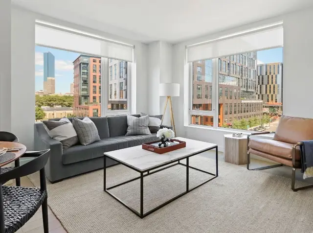 390 Harrison Avenue #723