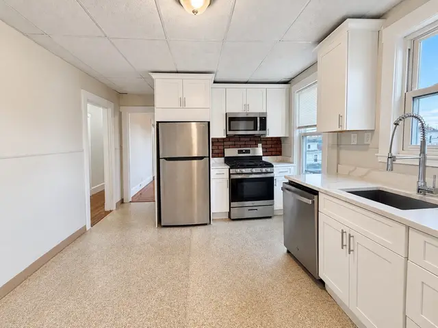 50 Lambert Street #3