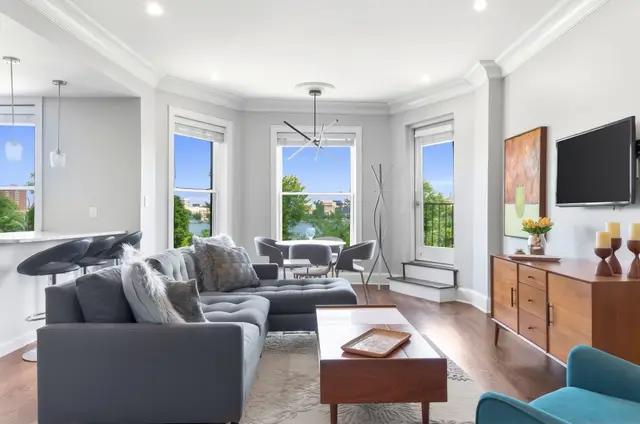 23 Bay State Road #4