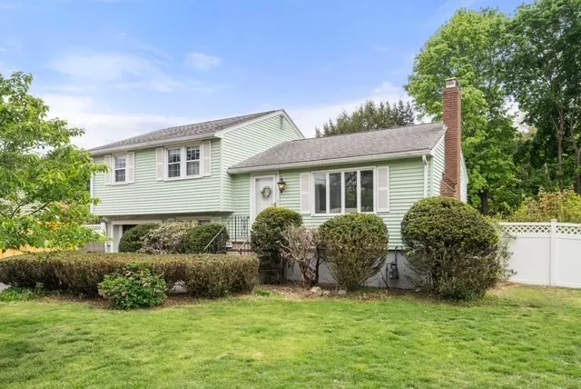 2 Forbes Rd, Canton