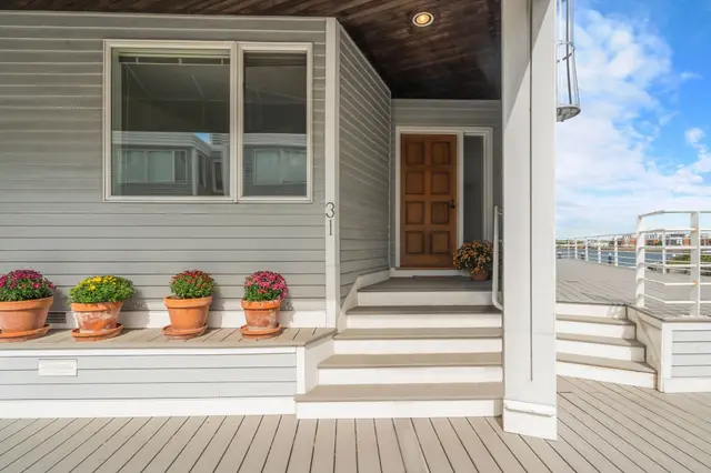 31 Constellation Wharf #31