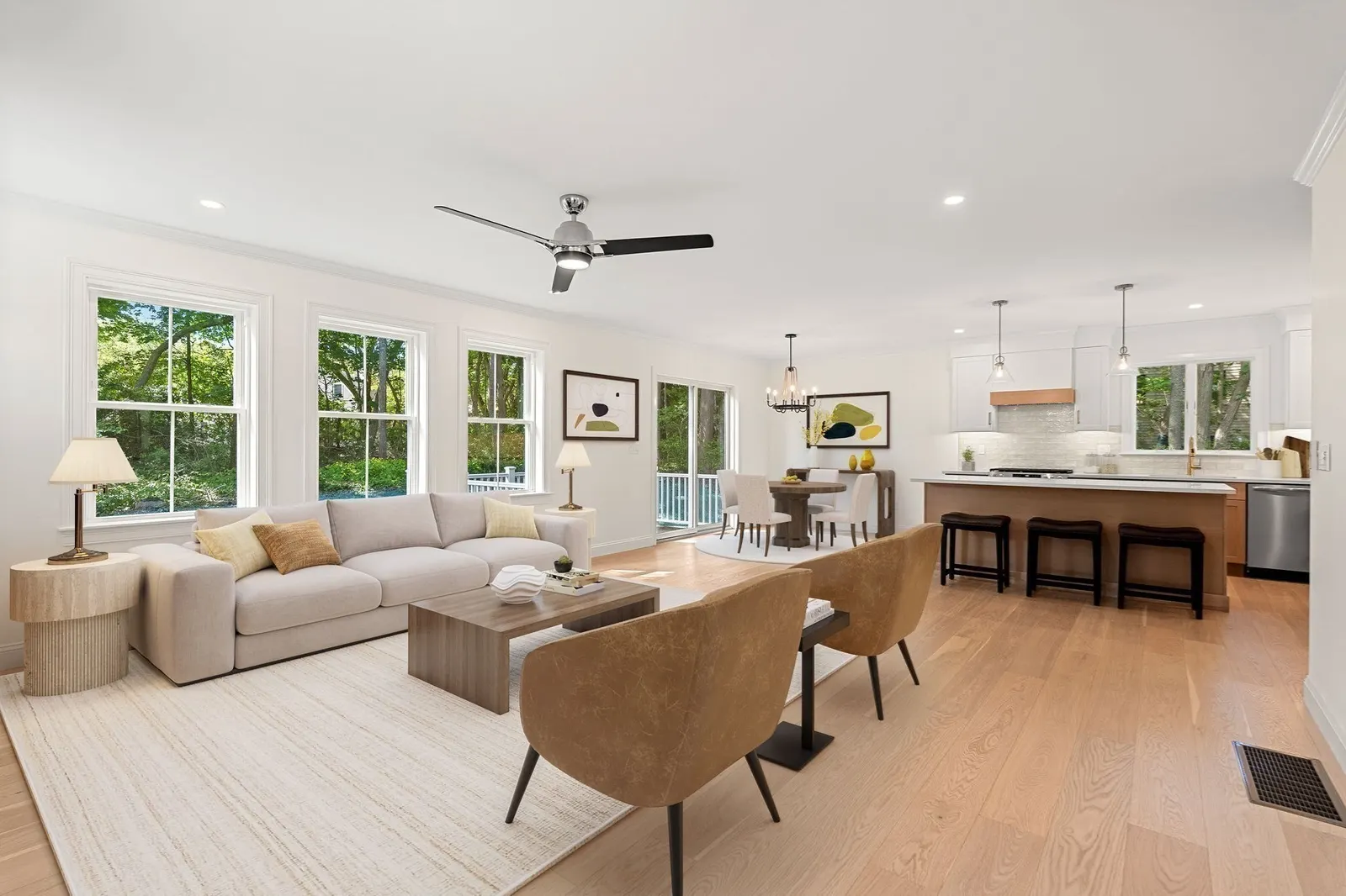 5 Ciaramitaro Ct, Gloucester